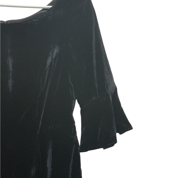Boden Aubrey Black Velvet Flounce Dress. Size 4P - Picture 3 of 15